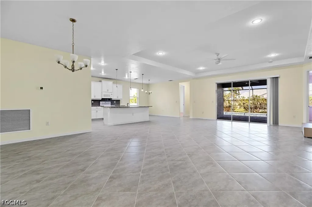 4006 SW 26th Court Cape Coral FL 33914