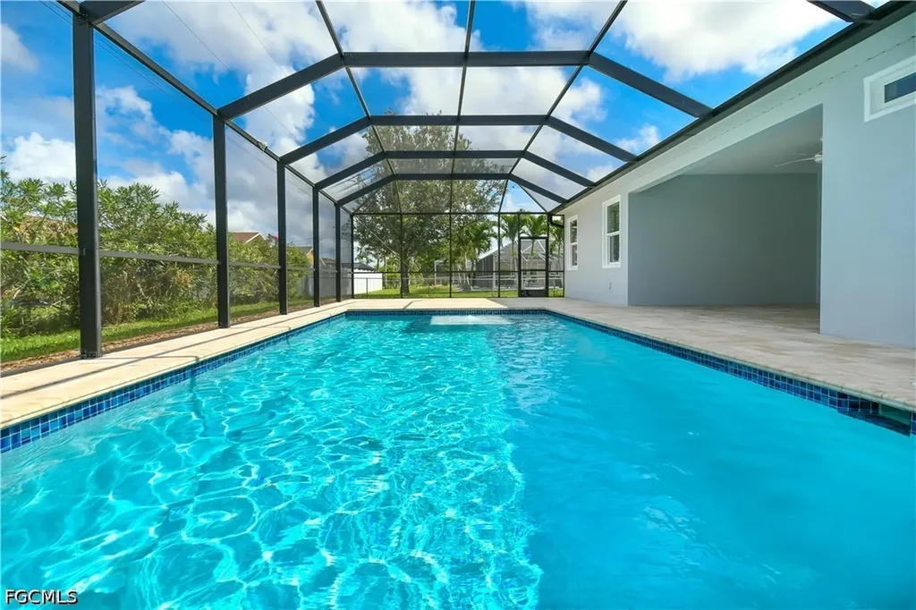 4006 SW 26th Court Cape Coral FL 33914