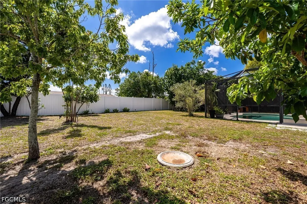 417 NE 14th Avenue Cape Coral FL 33909