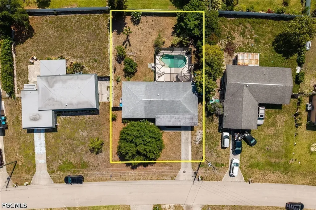 417 NE 14th Avenue Cape Coral FL 33909