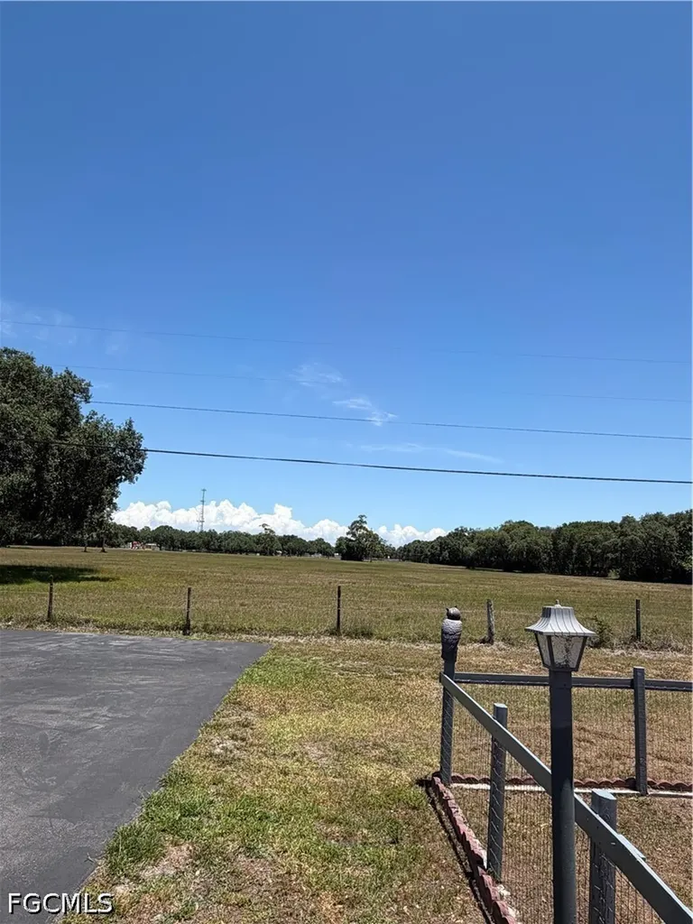 1176 Pylant Drive Moore Haven FL 33471