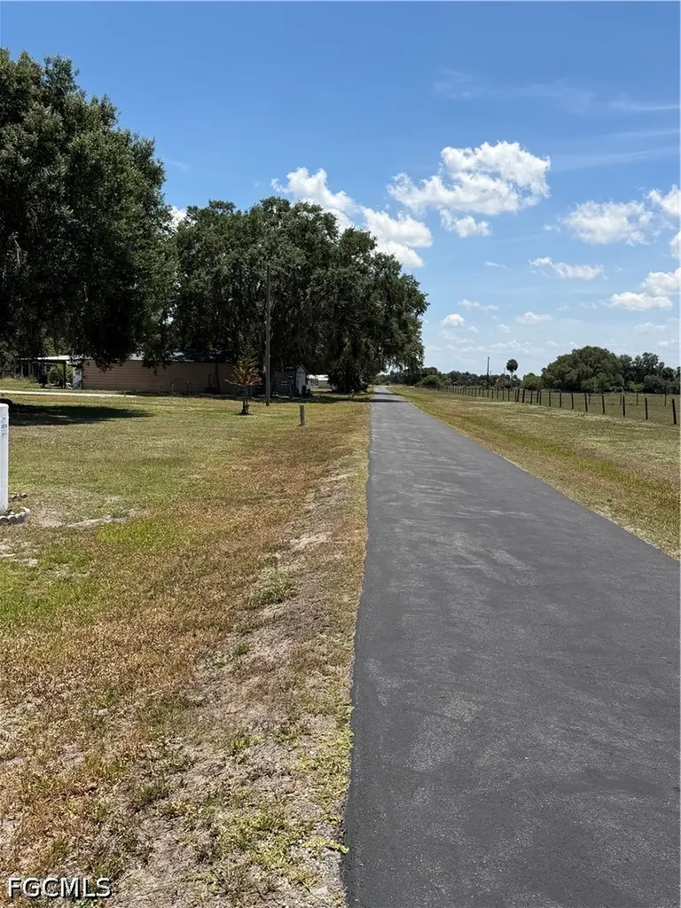 1176 Pylant Drive Moore Haven FL 33471