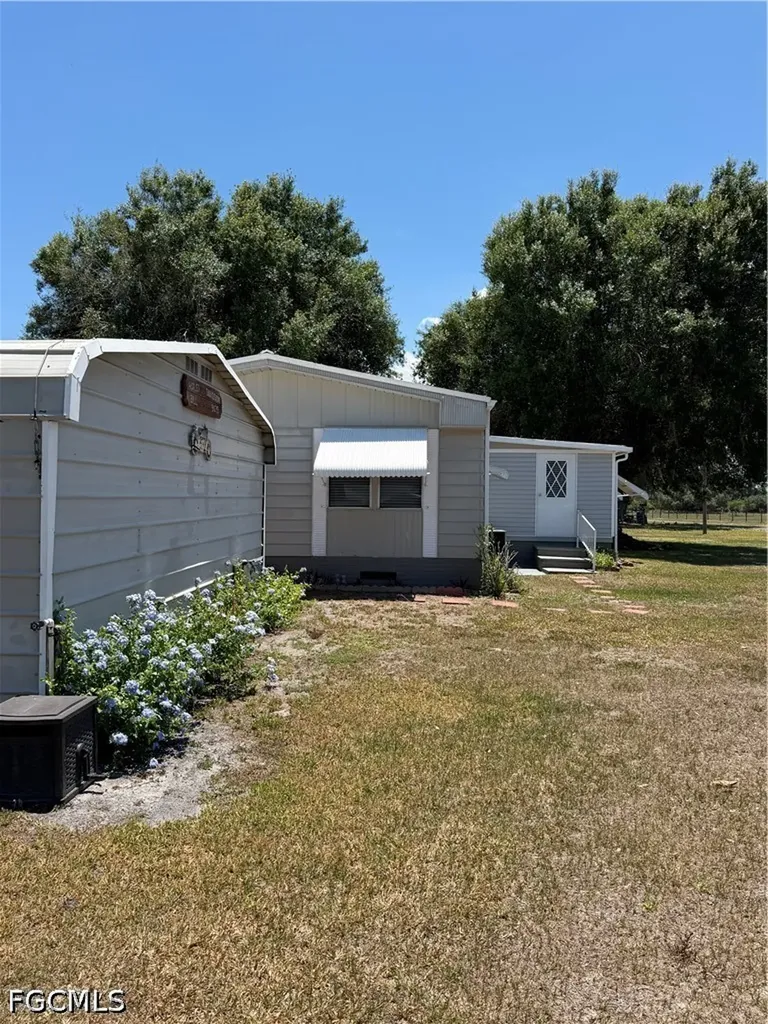 1176 Pylant Drive Moore Haven FL 33471