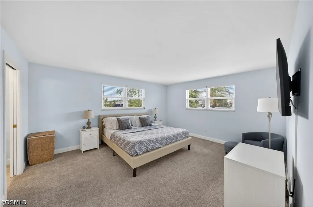 1714 Bikini Court Cape Coral FL 33904