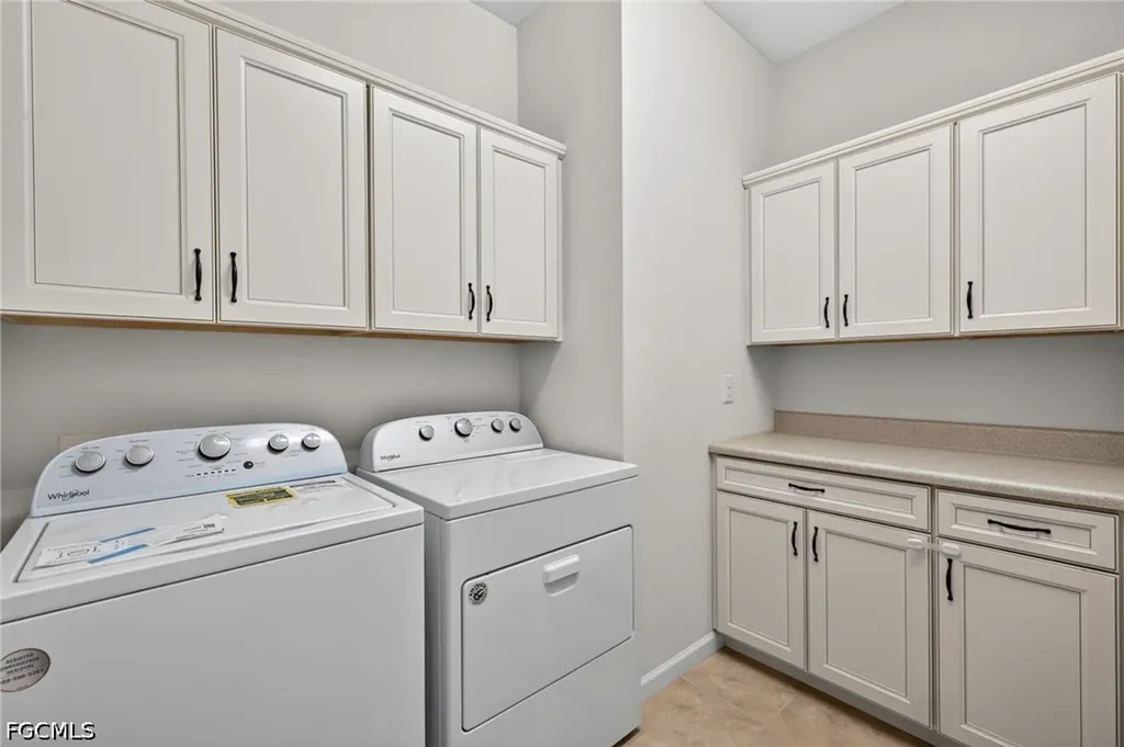 12146 Sussex Street Fort Myers FL 33913