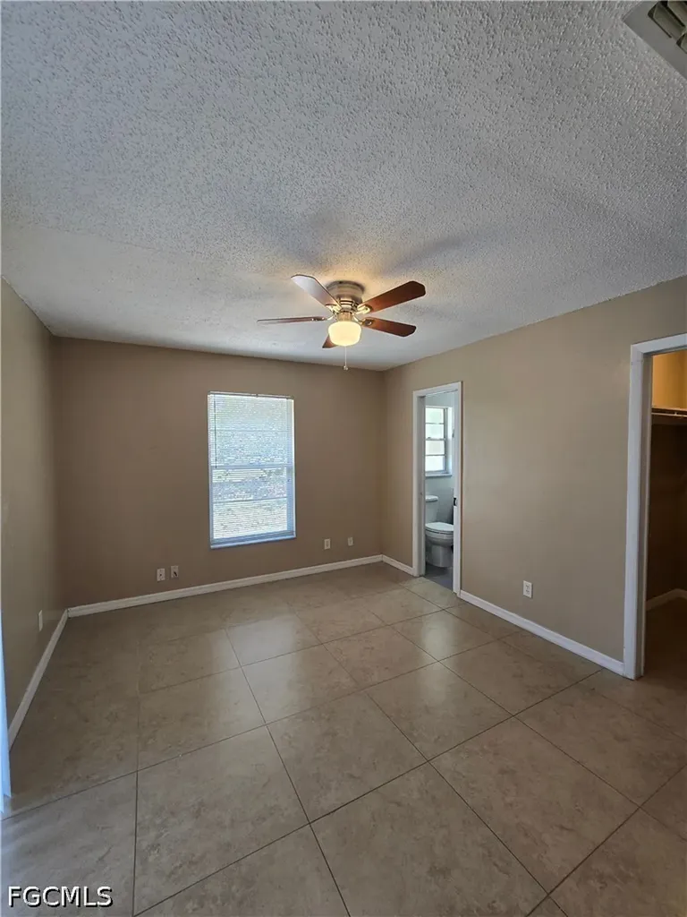 702 SE 47th Street Cape Coral FL 33904