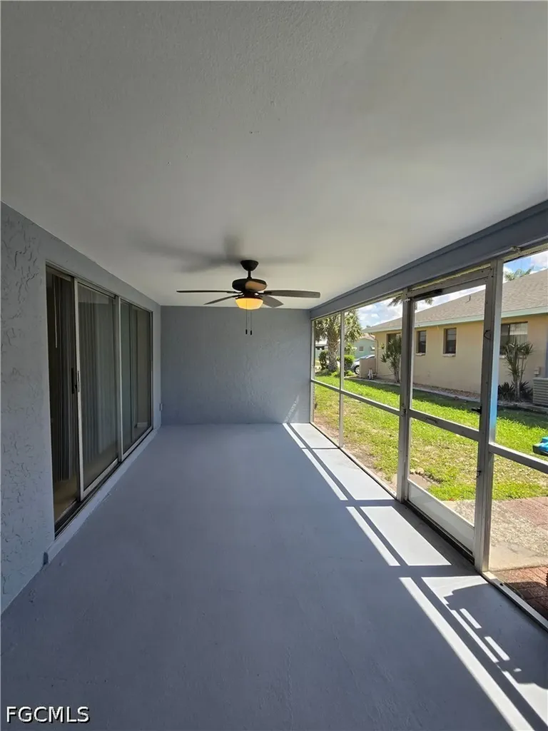 702 SE 47th Street Cape Coral FL 33904