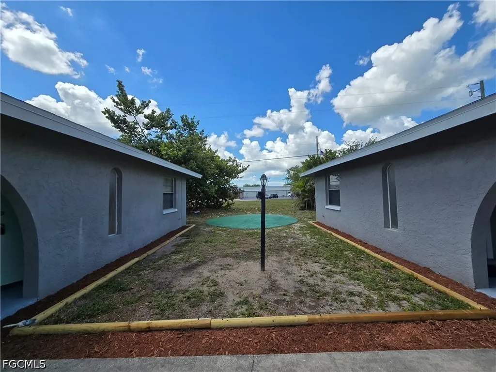 702 SE 47th Street Cape Coral FL 33904