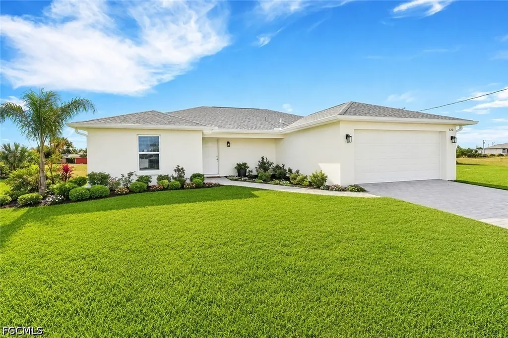 233 NW 22nd Place Cape Coral FL 33993