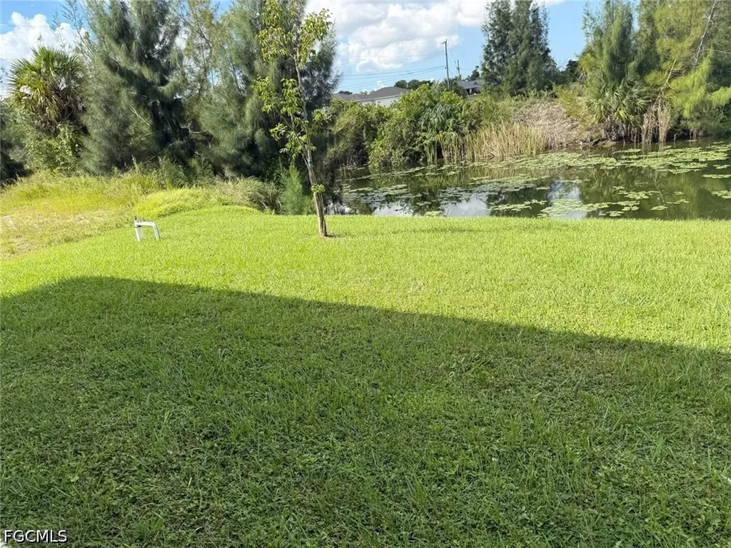3424 NE 21st Place Cape Coral FL 33909