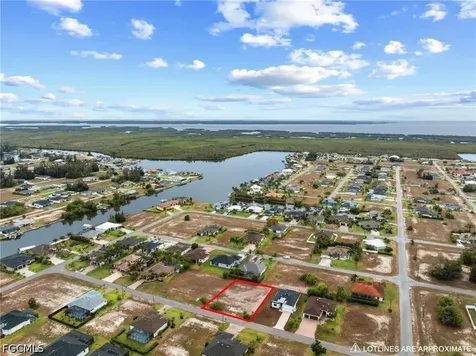 2722 NW 41st Place Cape Coral FL 33993