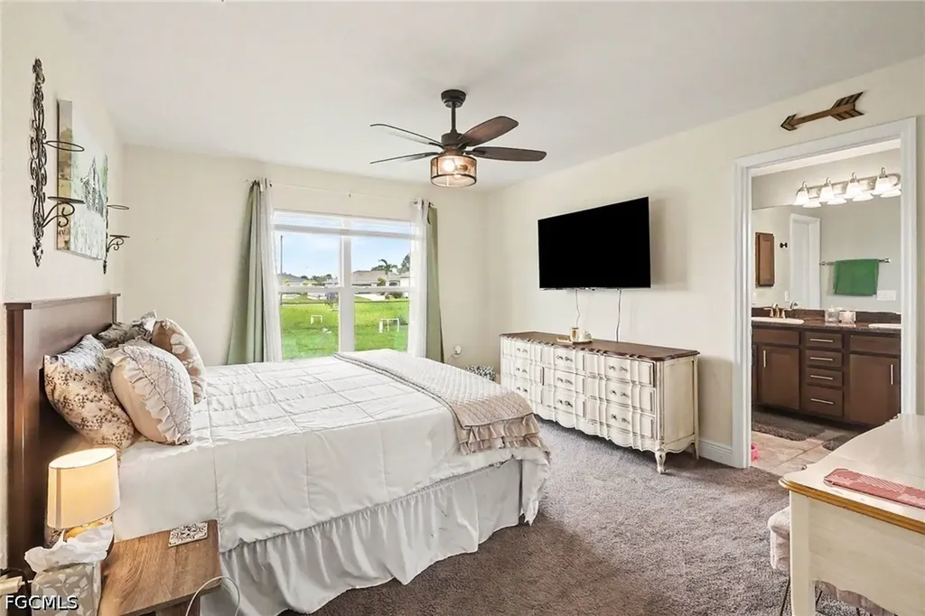 1223 NW 15th Place Cape Coral FL 33993
