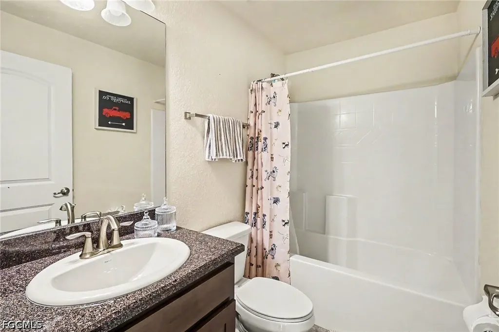 1223 NW 15th Place Cape Coral FL 33993