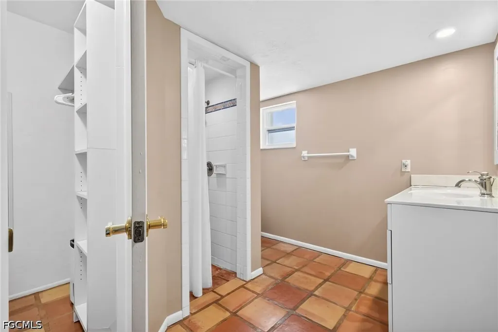 12279 Matlacha Boulevard Matlacha Isles FL 33991