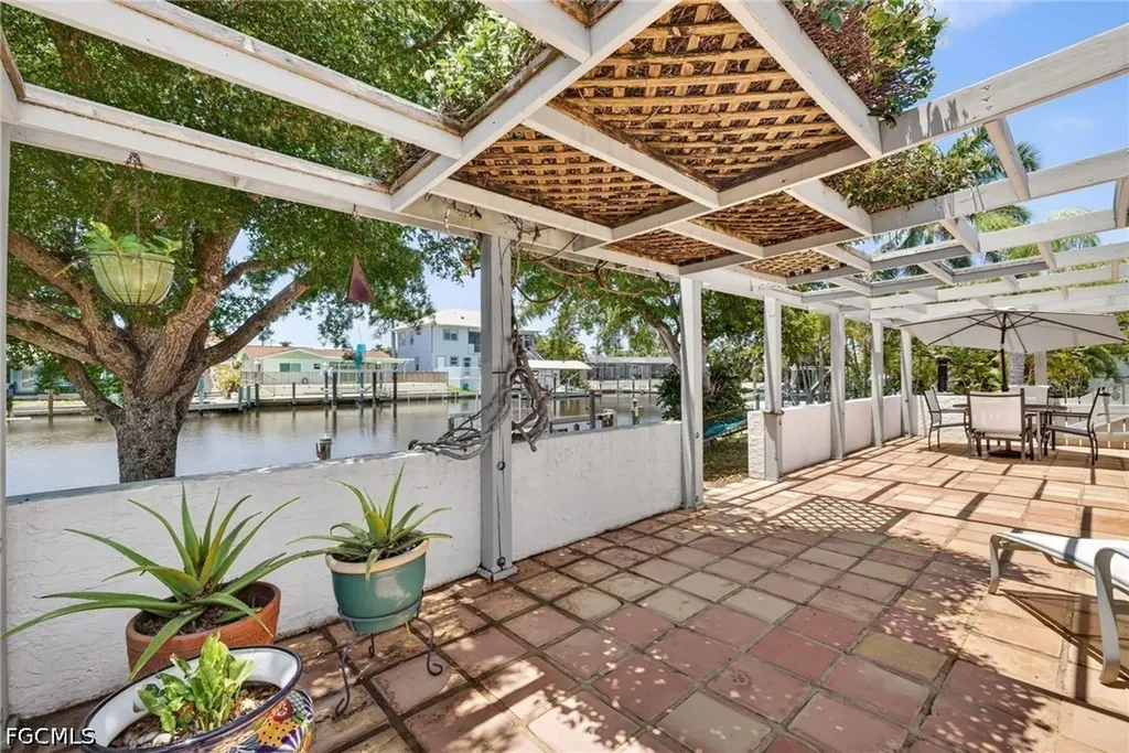 12279 Matlacha Boulevard Matlacha Isles FL 33991