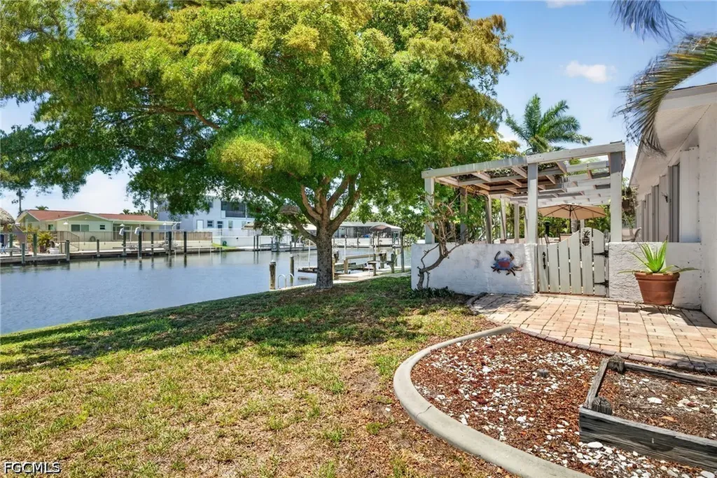12279 Matlacha Boulevard Matlacha Isles FL 33991