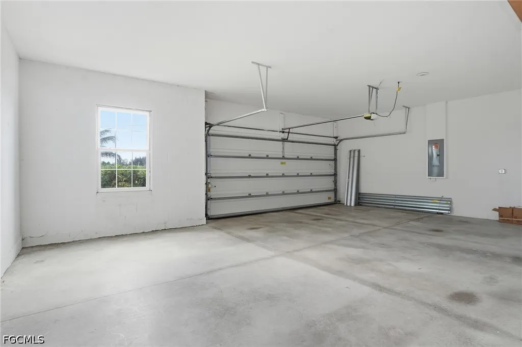 12 SW 22nd Avenue Cape Coral FL 33991