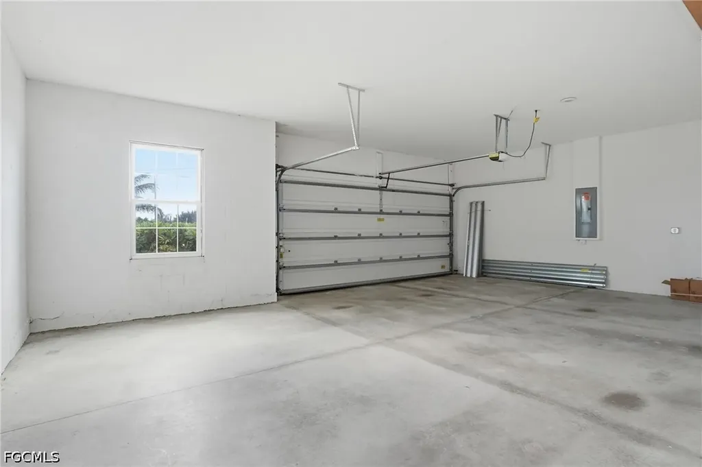 12 SW 22nd Avenue Cape Coral FL 33991
