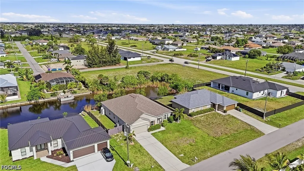 12 SW 22nd Avenue Cape Coral FL 33991