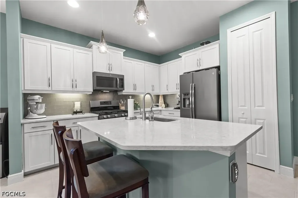 4610 Waterscape Lane Fort Myers FL 33966