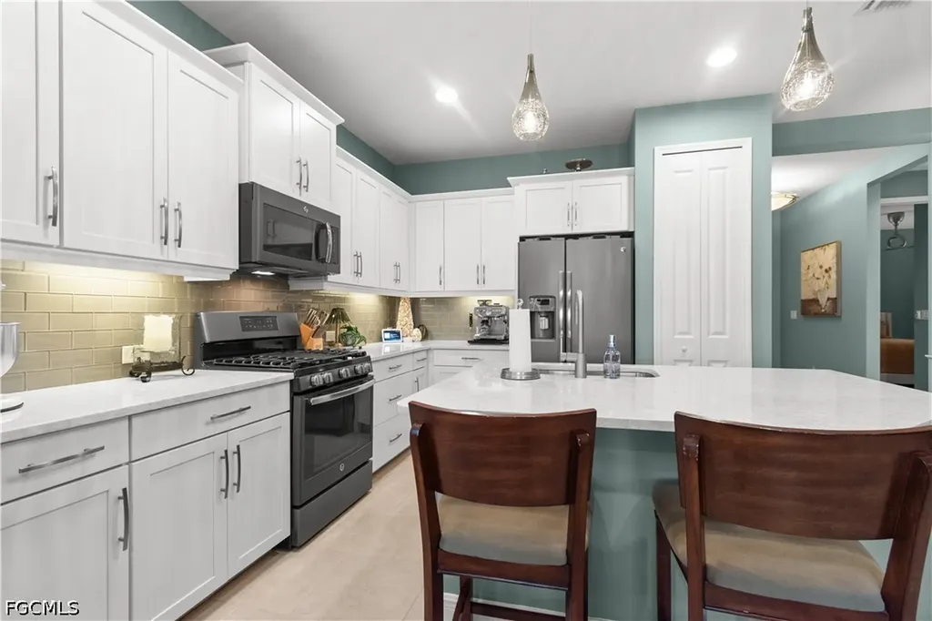 4610 Waterscape Lane Fort Myers FL 33966