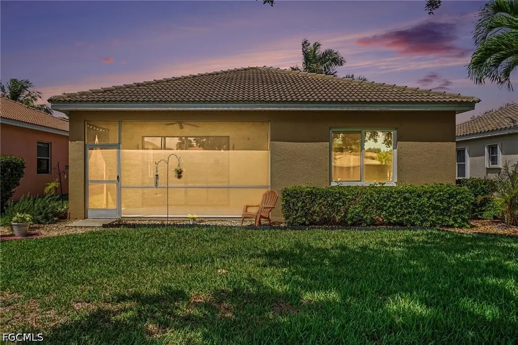 2549 Deerfield Lake Court Cape Coral FL 33909