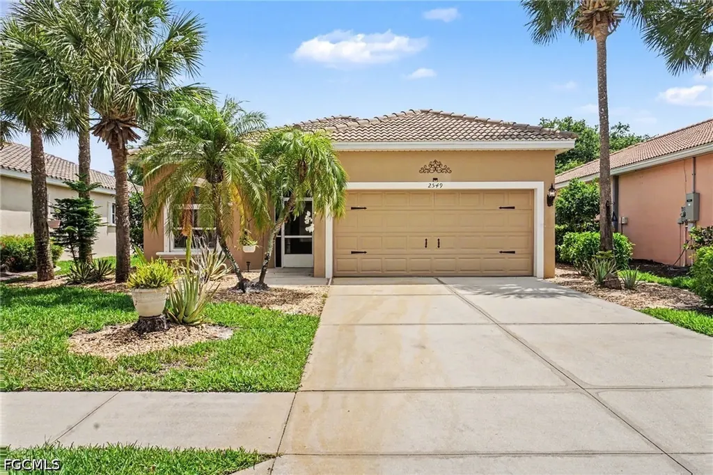 2549 Deerfield Lake Court Cape Coral FL 33909
