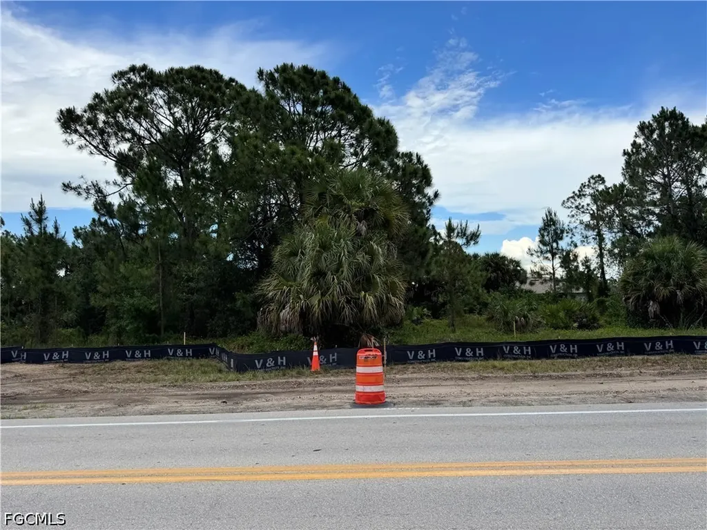 137 Bell Boulevard S Lehigh Acres FL 33974