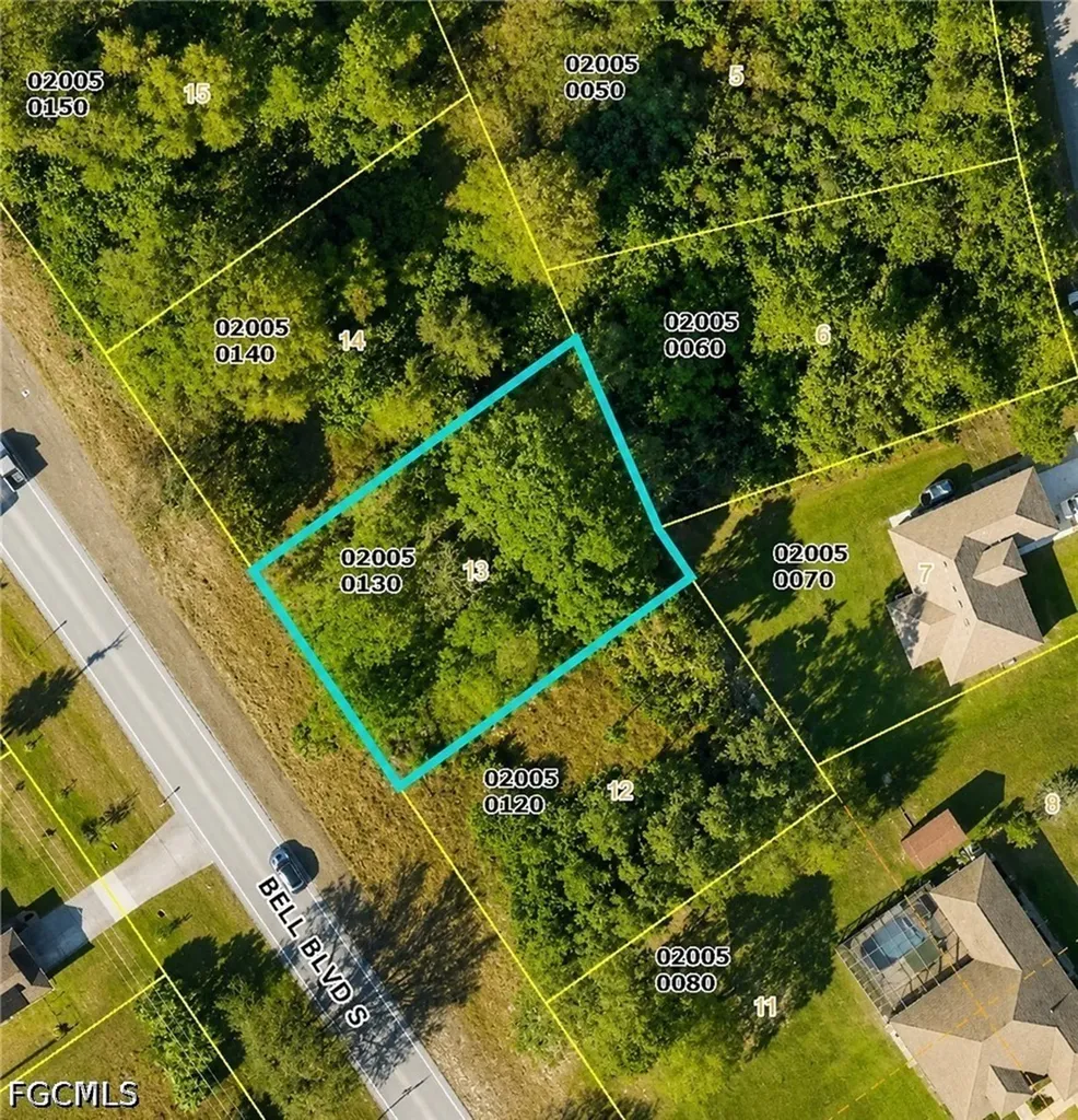 137 Bell Boulevard S Lehigh Acres FL 33974