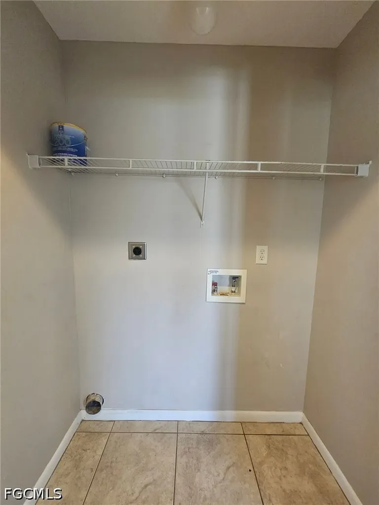1101 SW 48th Terrace Cape Coral FL 33914
