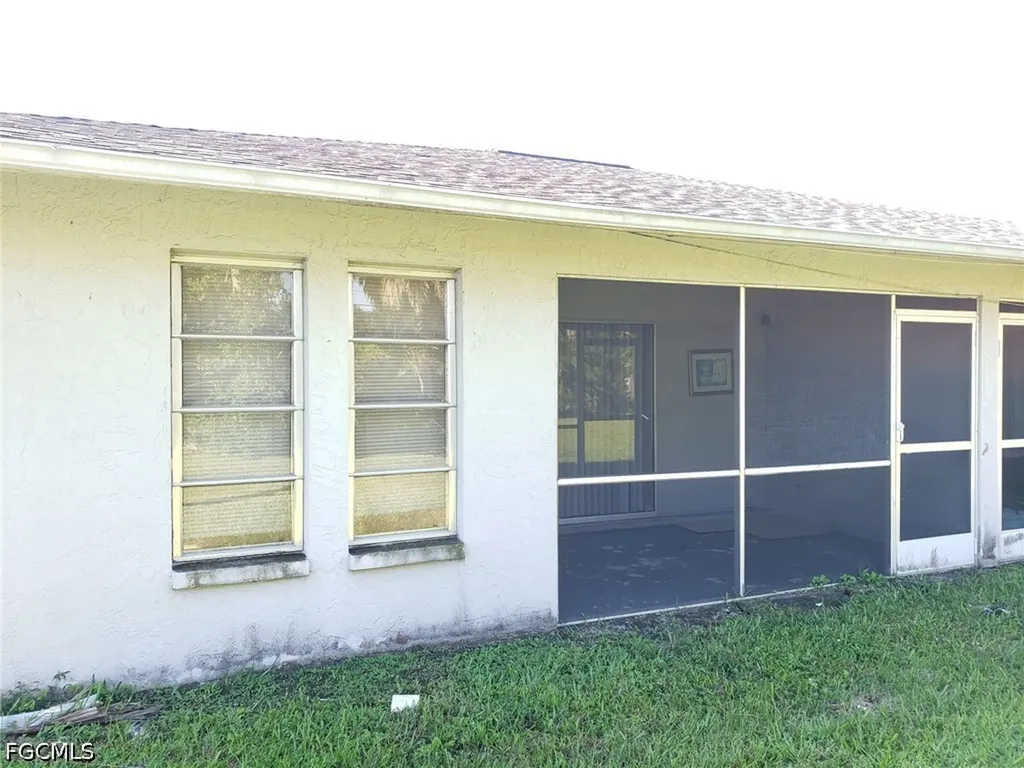 1103 SW 48th Terrace Cape Coral FL 33914