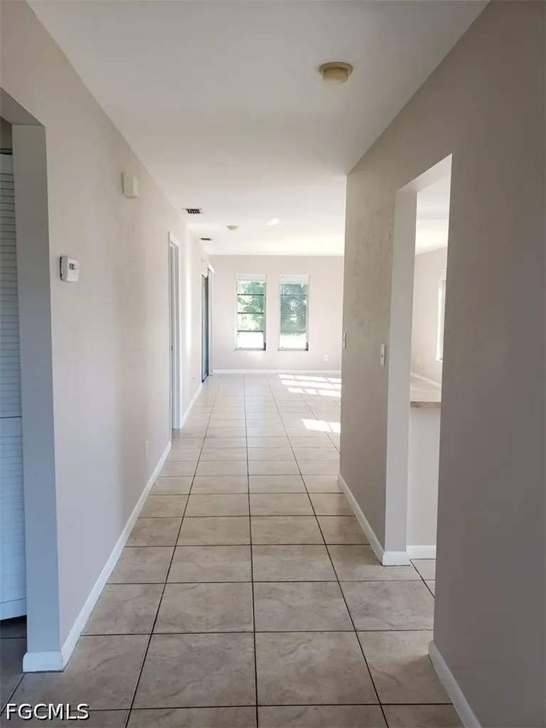 1103 SW 48th Terrace Cape Coral FL 33914