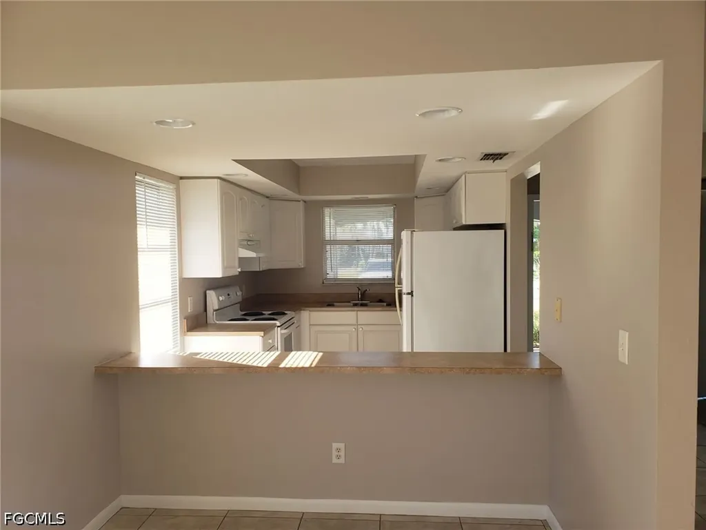 1103 SW 48th Terrace Cape Coral FL 33914