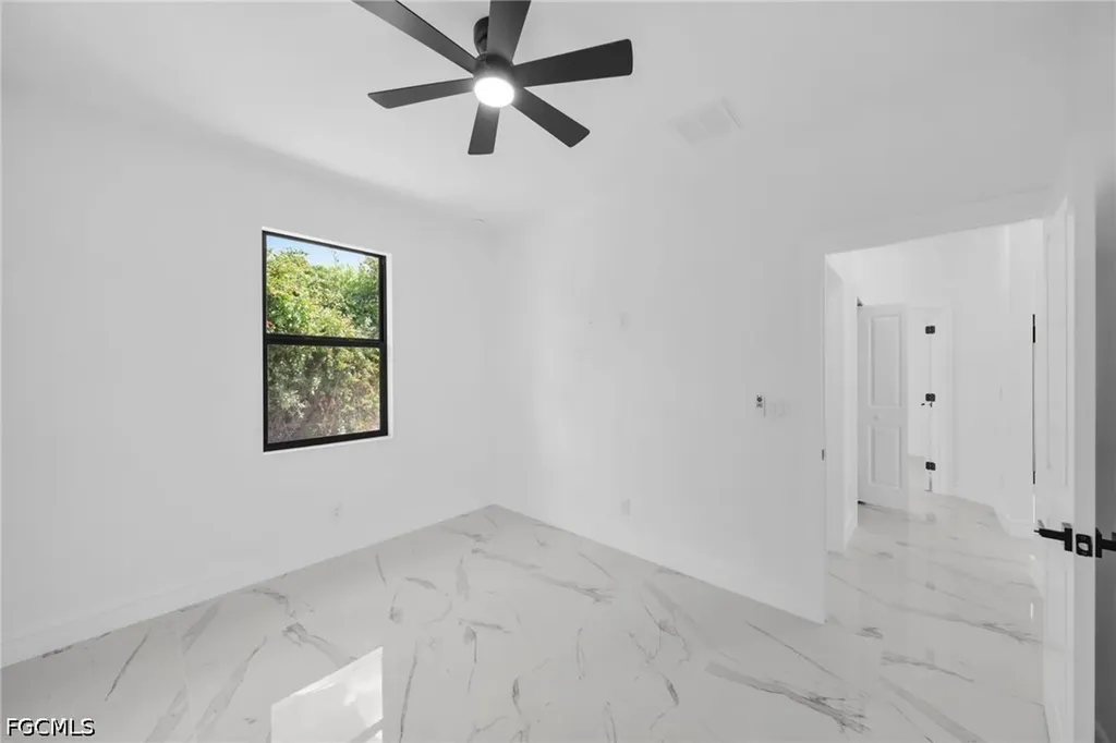 306 / 308 Bell Boulevard S Lehigh Acres FL 33974
