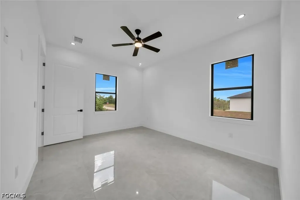 3115 2nd Street SW Lehigh Acres FL 33976