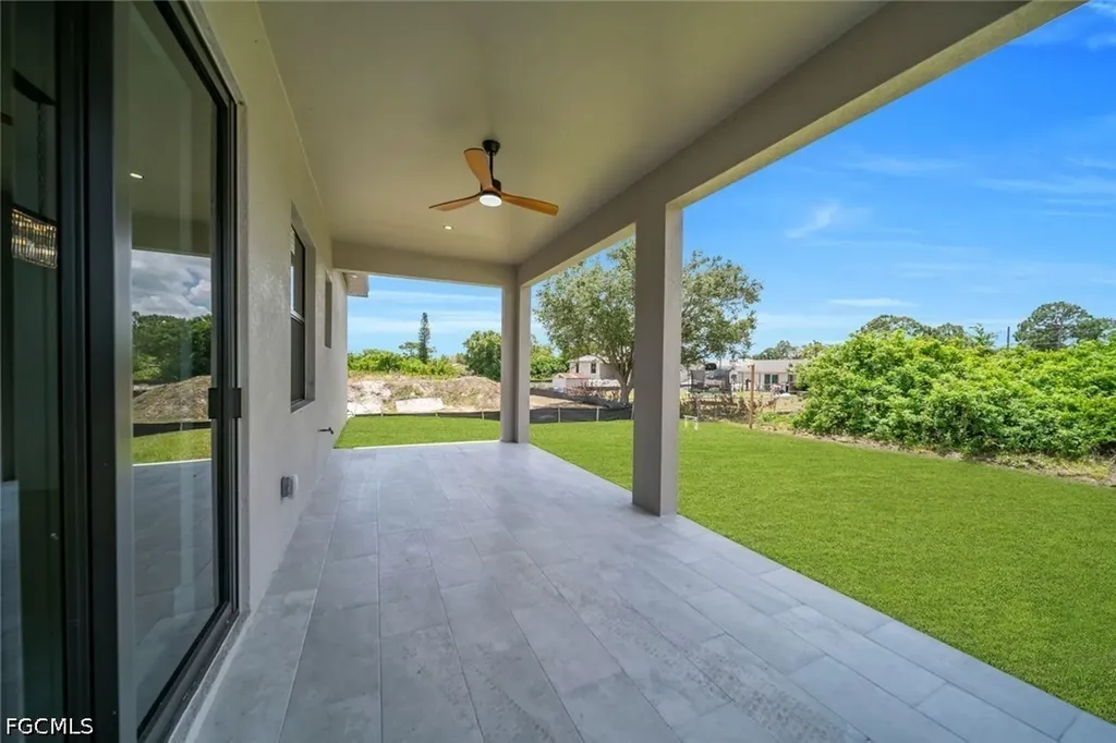 3115 2nd Street SW Lehigh Acres FL 33976