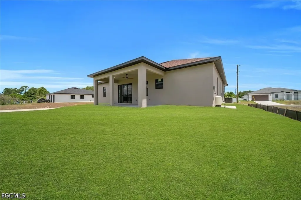 3115 2nd Street SW Lehigh Acres FL 33976