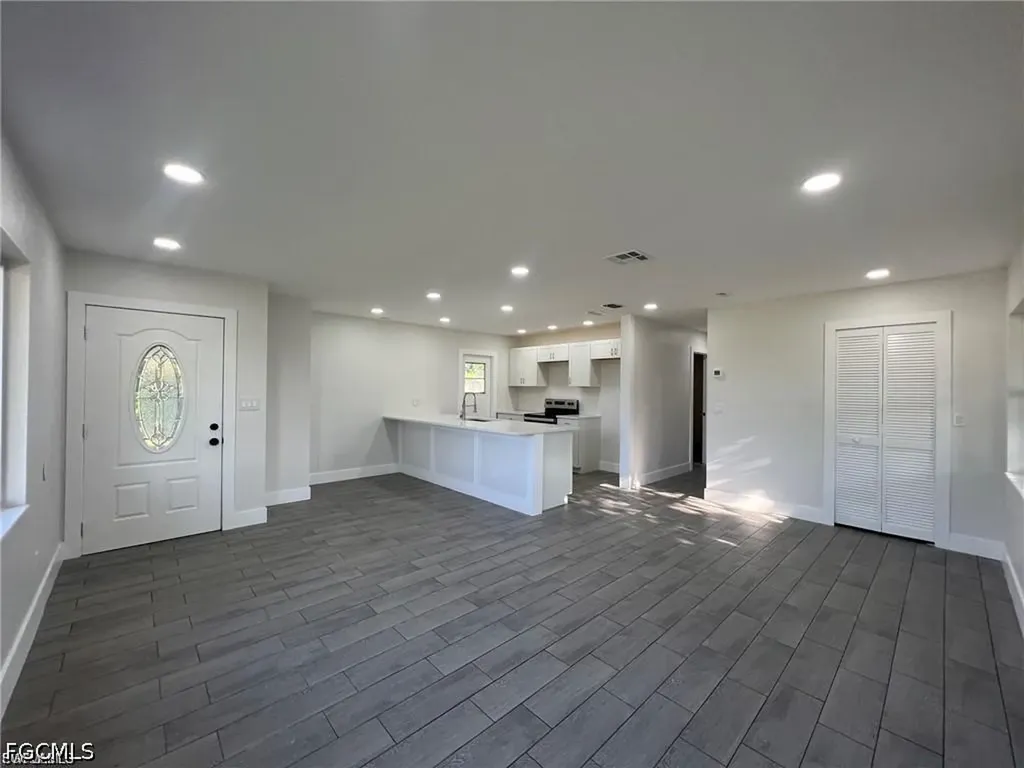 1109 Gifford Avenue N Lehigh Acres FL 33936