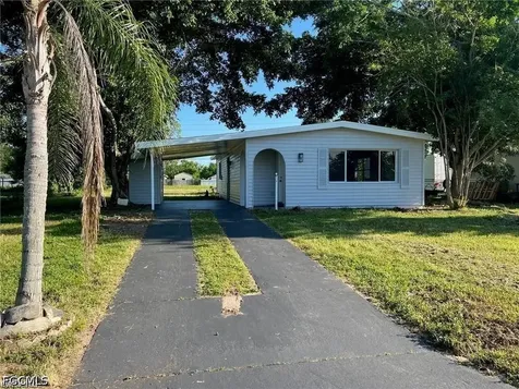 1109 Gifford Avenue N Lehigh Acres FL 33936