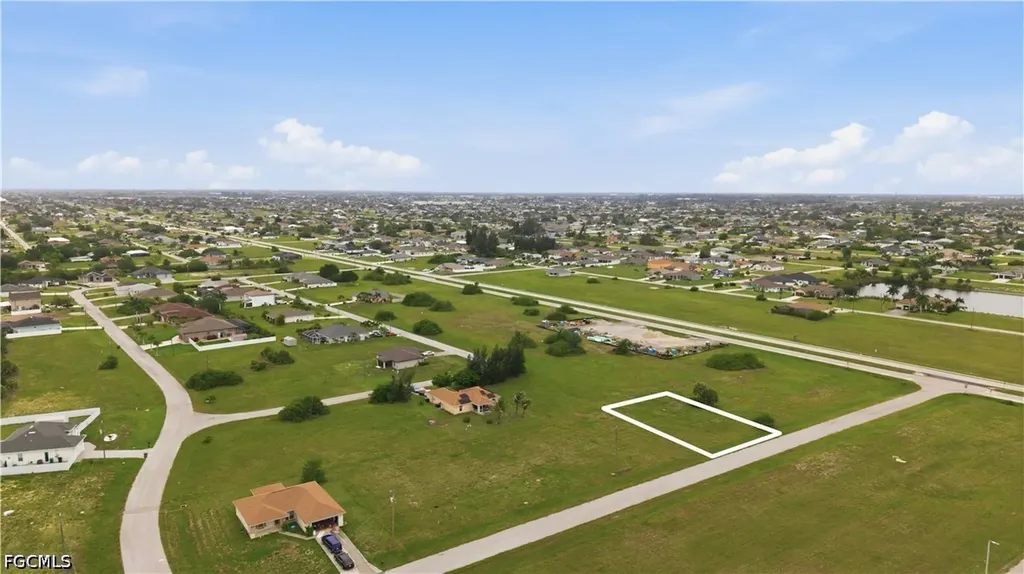 813 NW 31st Place Cape Coral FL 33993