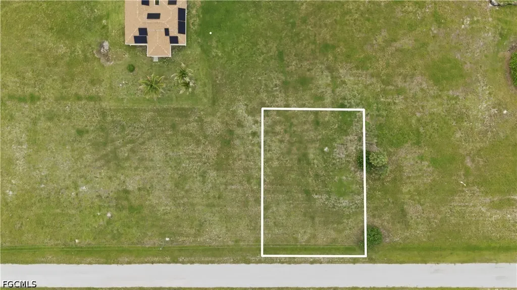 813 NW 31st Place Cape Coral FL 33993
