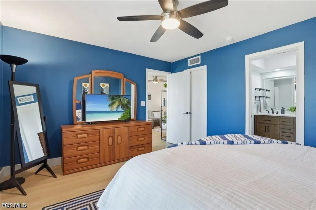 17 Watercolor Way Naples FL 34113