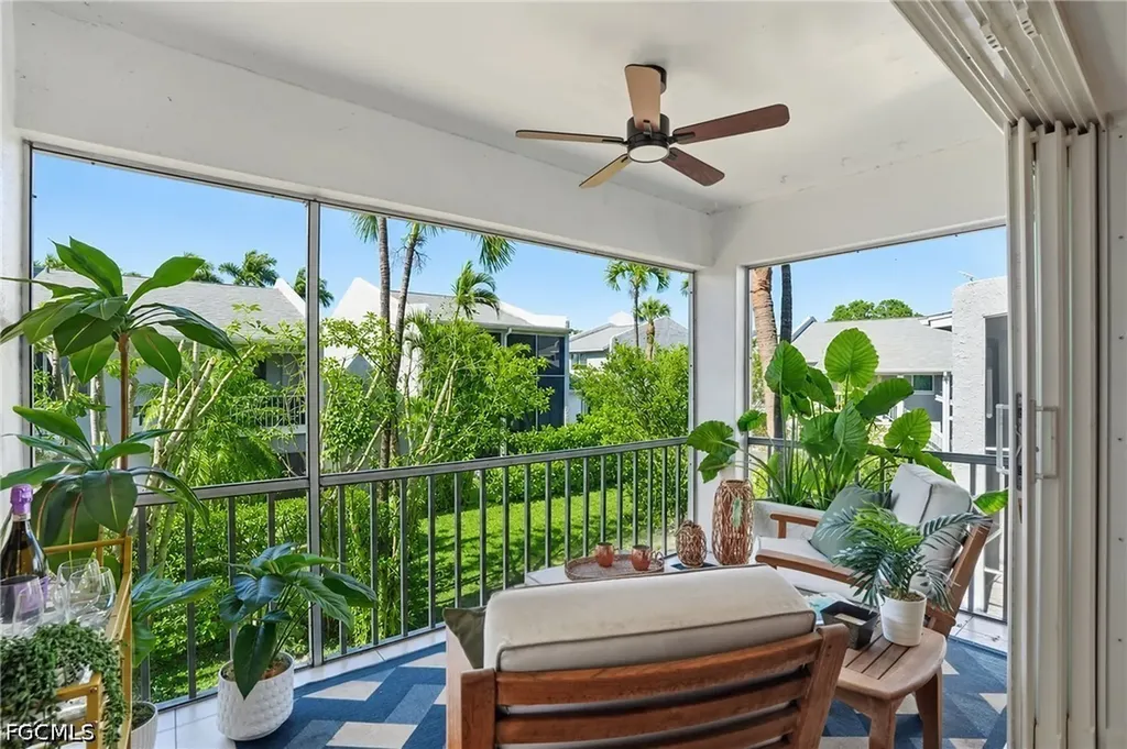 17 Watercolor Way Naples FL 34113