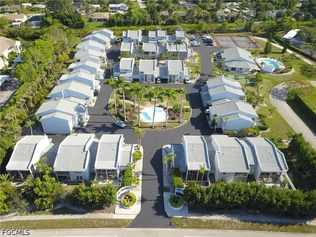 17 Watercolor Way Naples FL 34113