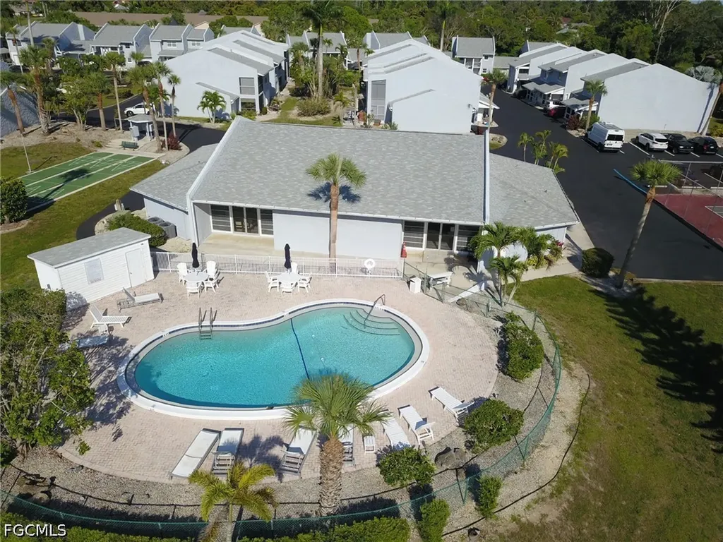 17 Watercolor Way Naples FL 34113