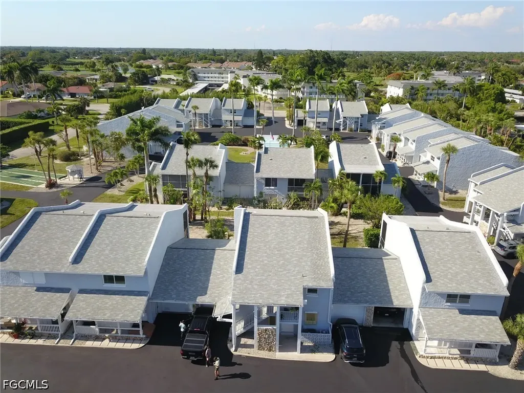 17 Watercolor Way Naples FL 34113
