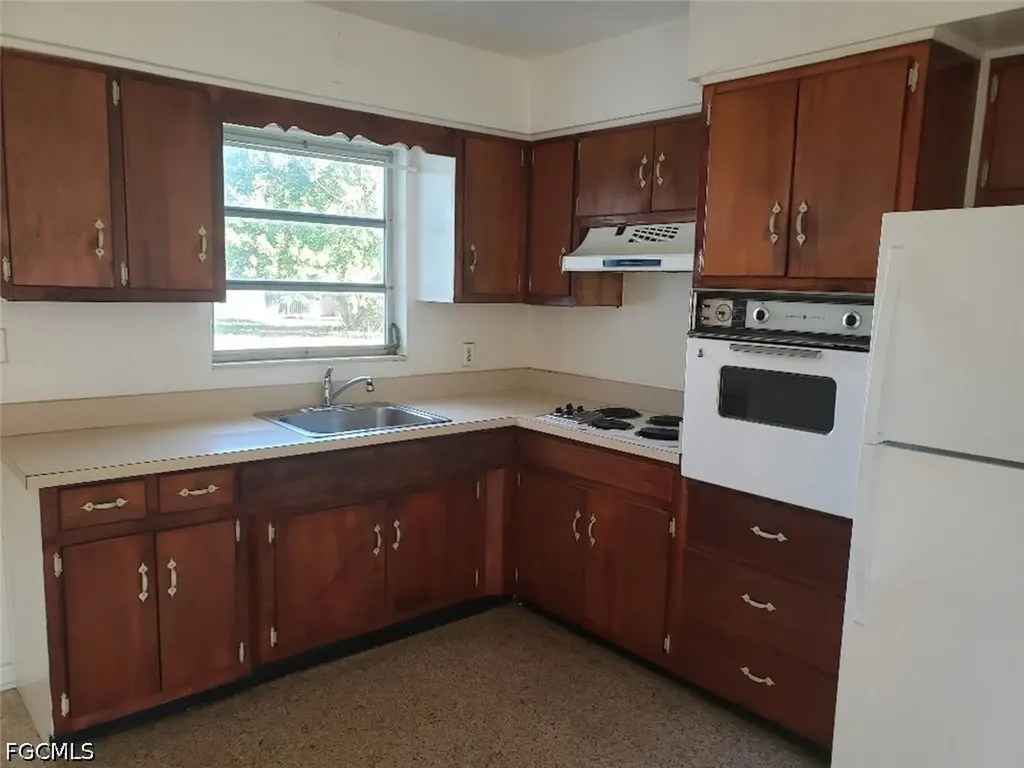 4911 Coronado Parkway Cape Coral FL 33904