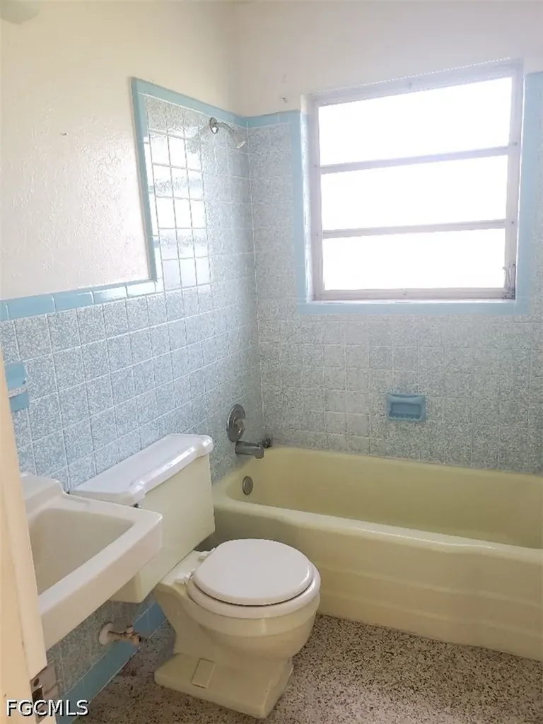 4911 Coronado Parkway Cape Coral FL 33904