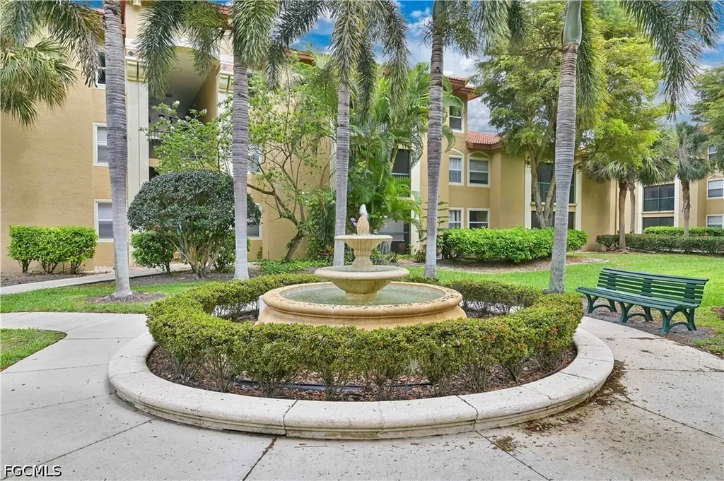 8920 Colonnades Court E Bonita Springs FL 34135