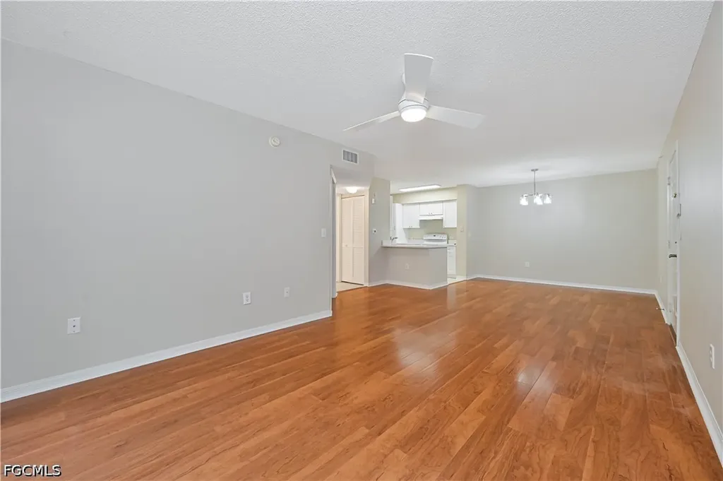 8920 Colonnades Court E Bonita Springs FL 34135